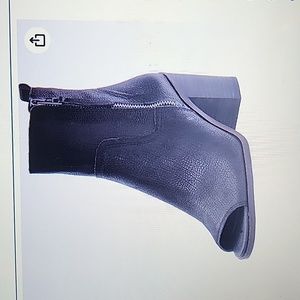 LUCKY BRAND KAMREN LEATHER OPEN TOE BOOTS